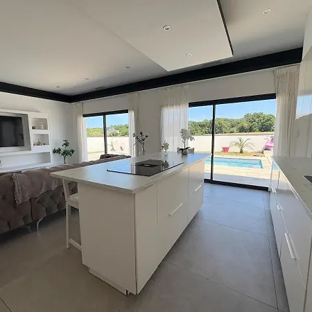 Apartamento Halimi - 5 7 Personnes Avec Piscine *