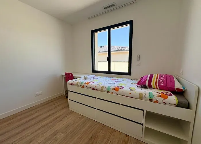 Halimi - 5 7 Personnes Avec Piscine Lormont